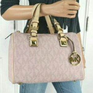 Like New Michael Kors Grayson Handbag