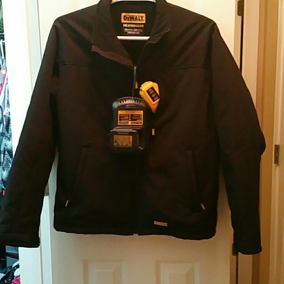 Men's DeWalt 4 Zone LED control temp. Jacject