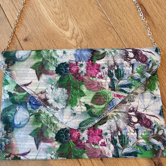 Gorgeous purse! Urban Expressions-Never used