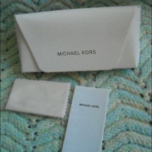 NEW Michael Kors Sunglass Case