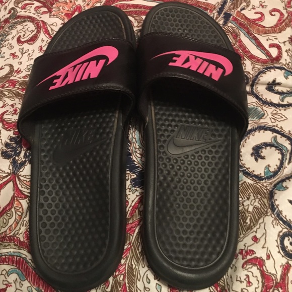 Nike slides