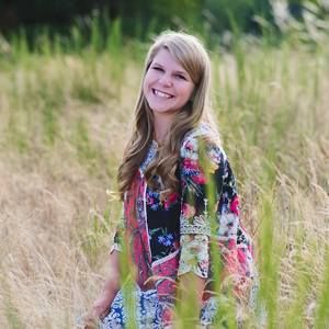 Meet your Posher, Claire