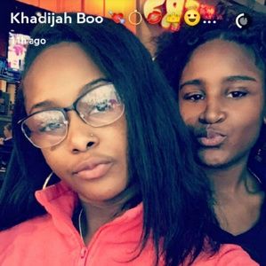 Meet your Posher, Lakiya