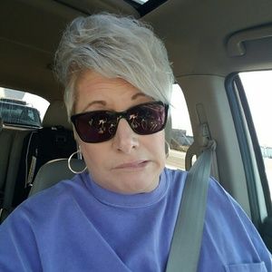 Meet your Posher, Jodi