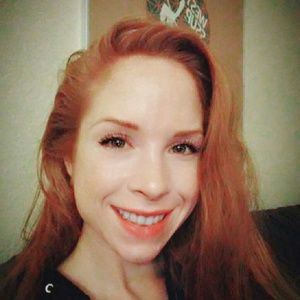 Meet your Posher, Carissa