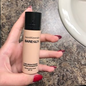 Bare minerals foundation