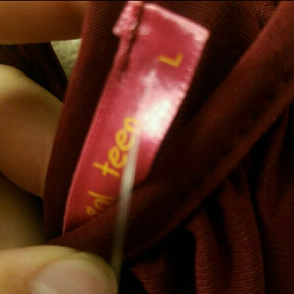 CUTE MAROON BLOUSE - Picture 4 of 4