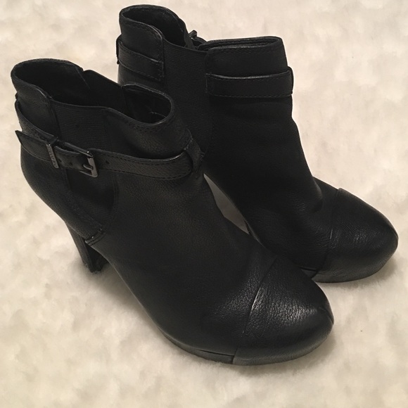 Black ankle boot