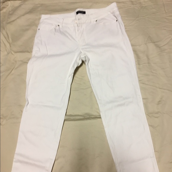 WHBM Skimmers