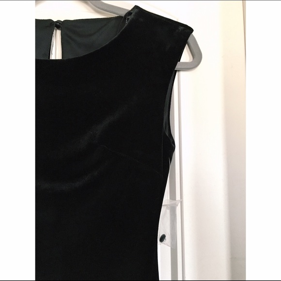 Faux Velvet cocktail dress - Picture 3 of 4