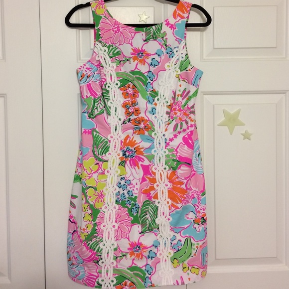 Lilly Pulitzer Dresses & Skirts - EUC Lilly Pulitzer Nosey Posey Shift Dress