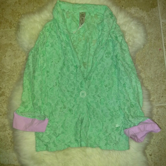 lace top!