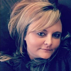 Meet your Posher, Stacie