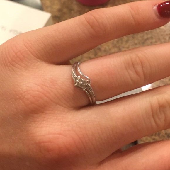 Authentic Zales Diamond Ring- MAKE AN OFFER