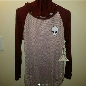 NWT MAROON LONG SLEEVE