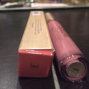 stila Liquid Lipstick in baci