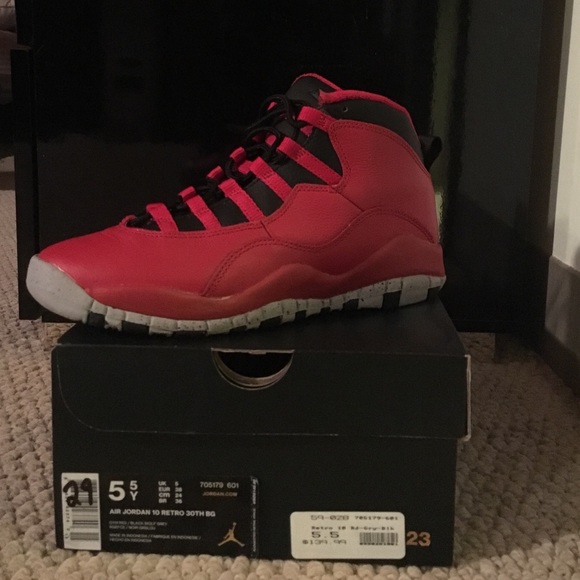 Jordan retro 10 5.5youth
