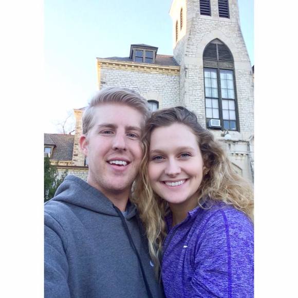 Meet your Posher, Natalie - Picture 2 of 3