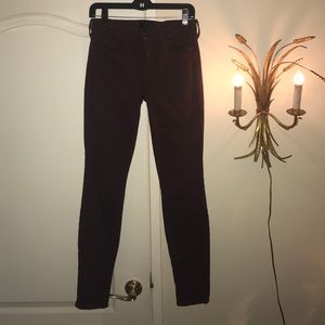 Vince Plum Skinny Jeans w/stretch size 28