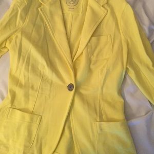 Yellow spring blazer