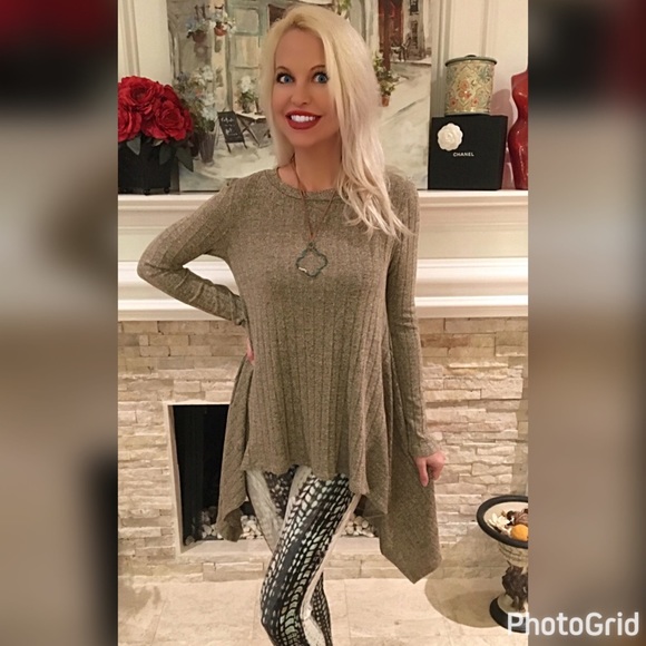 Taupe Soft sweater tunic w/shark bite hem! - Picture 2 of 2