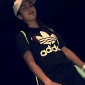 Meet your Posher, Desiree