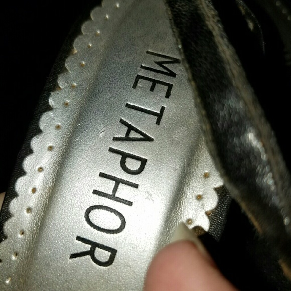 Heels - Picture 2 of 3