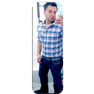 Meet your Posher, Cesar