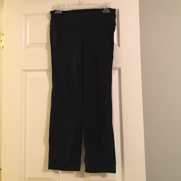 Athleta crop flare legging