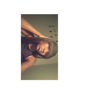 Meet your Posher, Gems