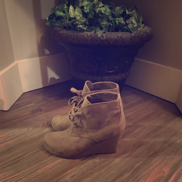 Brown suede wedge booties. Sz 7