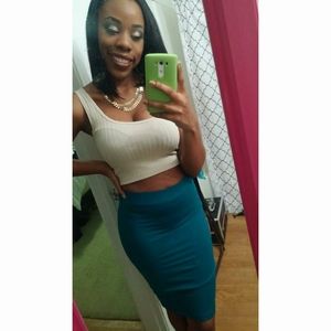 Meet your Posher, Delesia