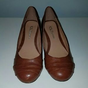Brown CL by Laundry shoes