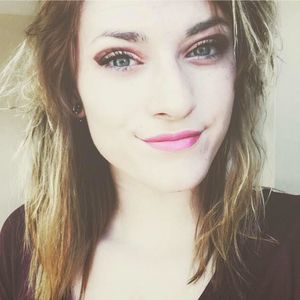 Meet your Posher, Rayne