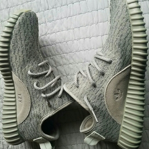 Yeezy Boost 350 Moonrock size 9 main image 4