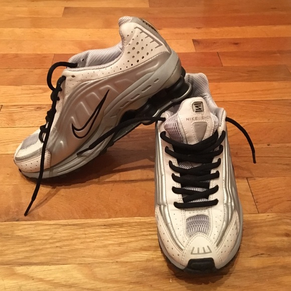 Nike Shox