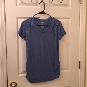 2 WOMEN ACTIVE TOPS