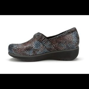 Soft walk shoes Greys anatomy brand 12 m