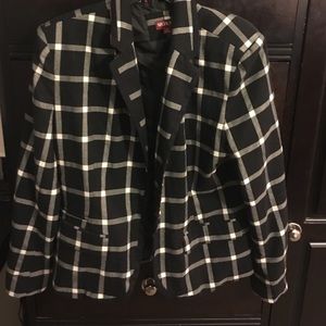 Black and white checked blazer with pink collar