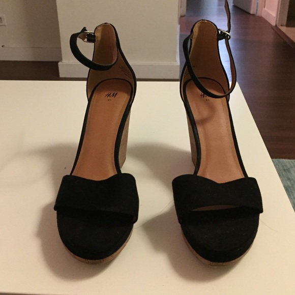 Black ankle strapped wedges