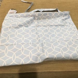 Geometric Pattern Nursing Cover