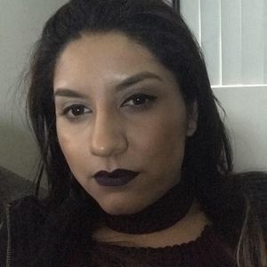 Meet your Posher, Edith