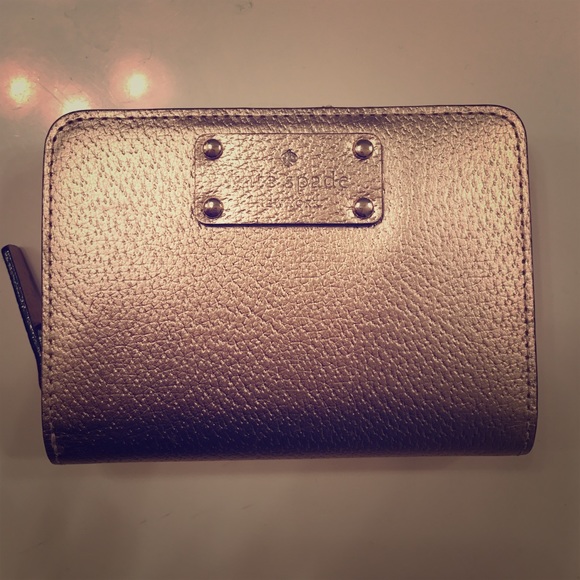 Wellesley Cara Rosegold Leather Wallet Clutch