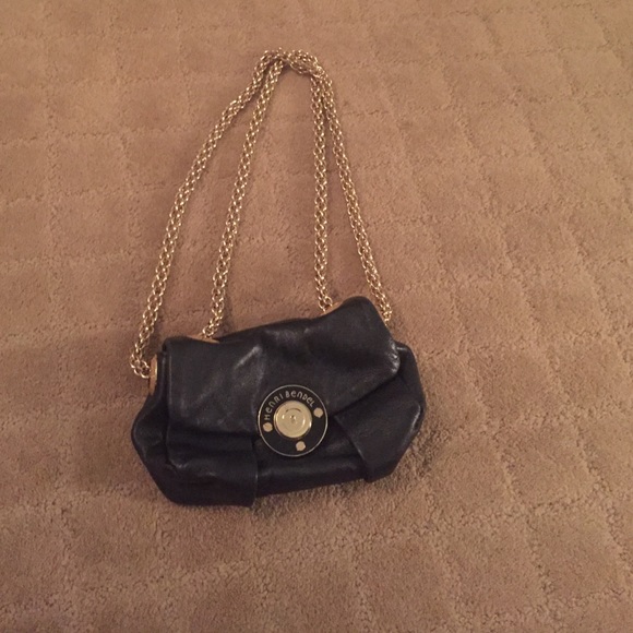 Henri bendel clutch