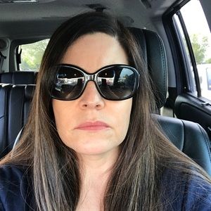 Meet your Posher, Lily