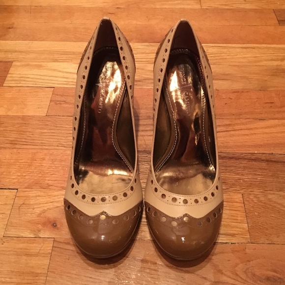Vince Camuto Callies