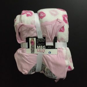 Ladies Tank Top and Plush Pant Set