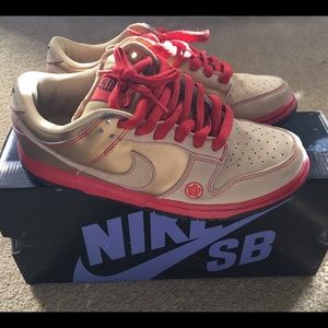 Men's Nike SB Dunk "Money Cat" Low