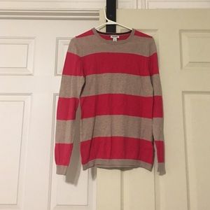 Old navy sweater