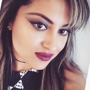 Meet your Posher, Melba